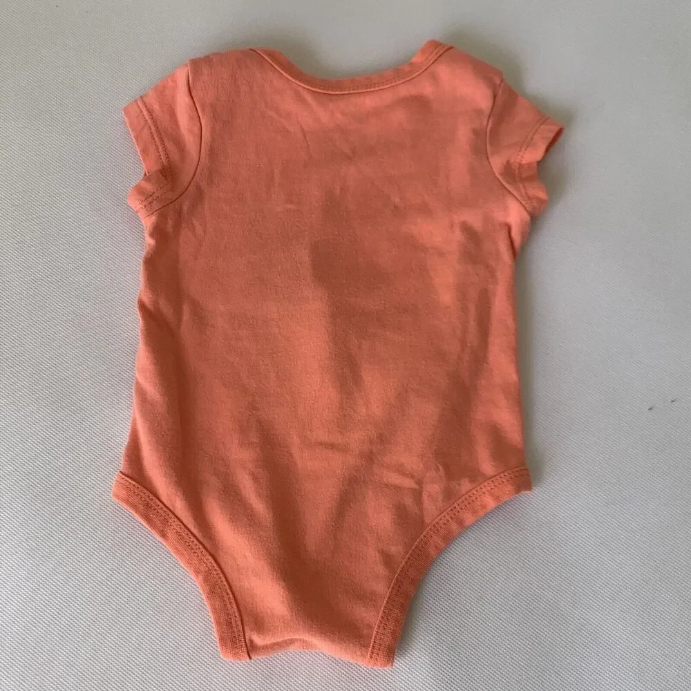 Nike Bodysuit One Piece Baby Girl 0-3 Month Pink Short Sleeve Spellout Snap Play